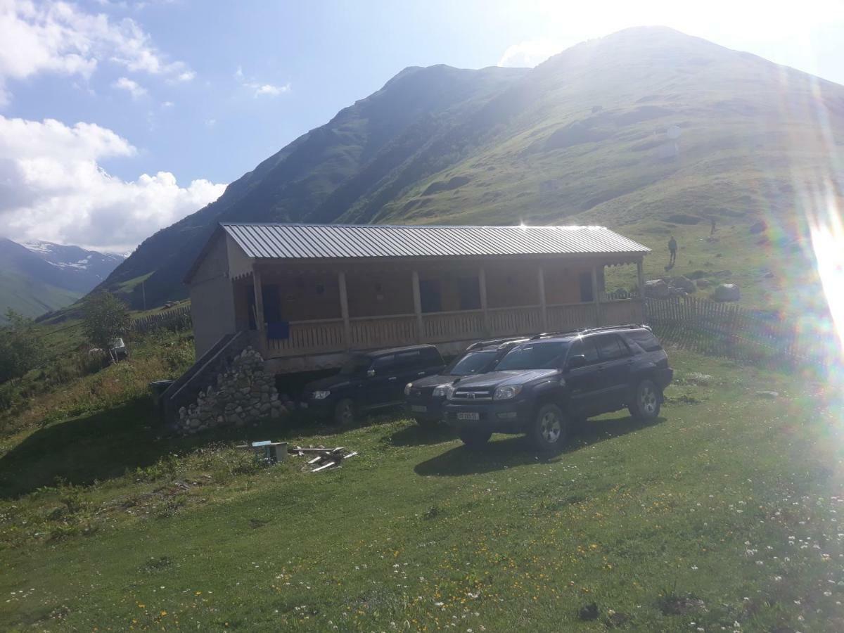 Maxvshi Hotel Ushguli Exterior photo